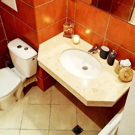 Front Door To The Gondola And Town Centre דירה *