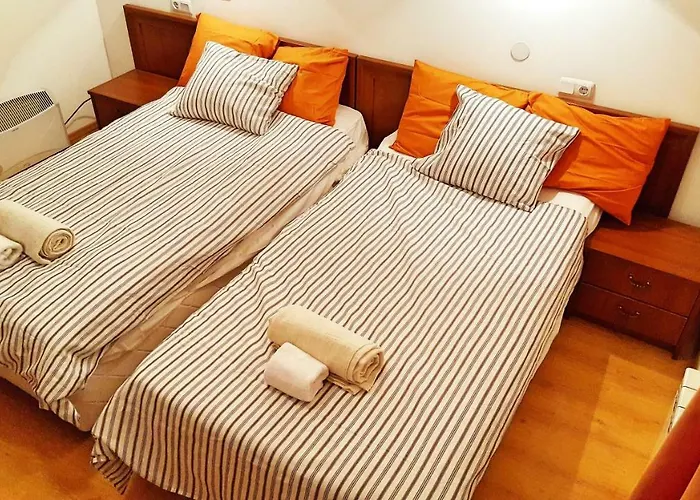 Lejlighed Front Door To The Gondola And Town Centre Bansko